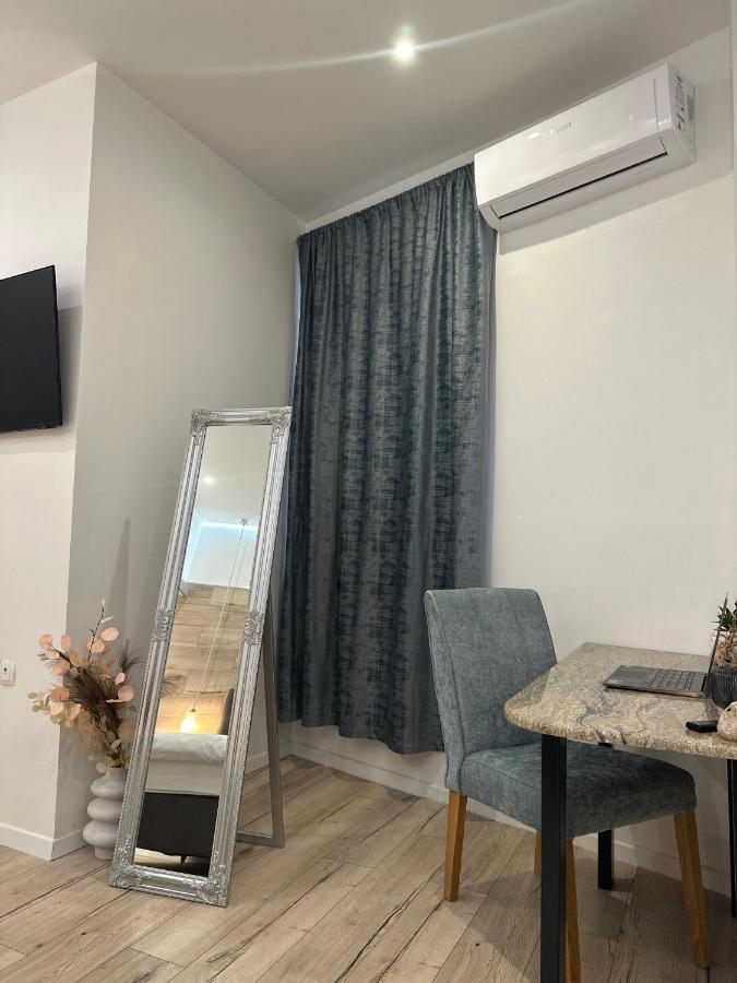 V Apartment Шибеник Экстерьер фото